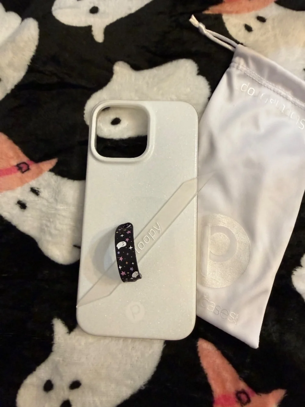 Loopy iPhone 16 Pro Max White Shimmer + New Midnight Boos Loop